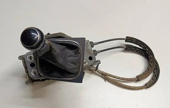 Volkswagen Scirocco Gear shifter/selector 1K0711049CJT1 1K0711049CJ 1K0711113CG