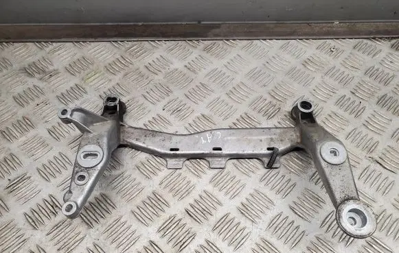 Porsche Cayenne (92A) Pneumatic air compressor holding bracket 15157400671