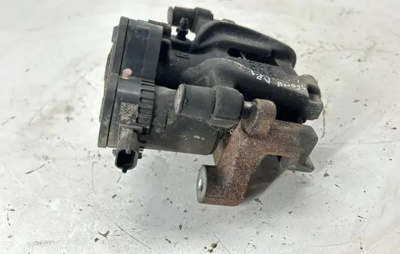 Subaru Forester SK Rear brake caliper 26620SJ000