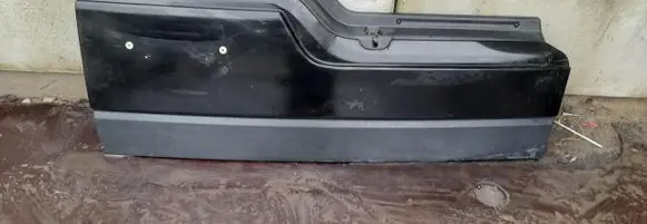 Land Rover Discovery 3 - LR3 Pickup box rear panel tailgate LAK.LRC697