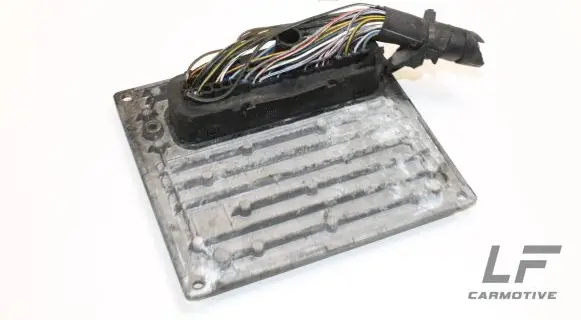 Ford Focus Engine control unit/module 4M5112A650HJ S118934101