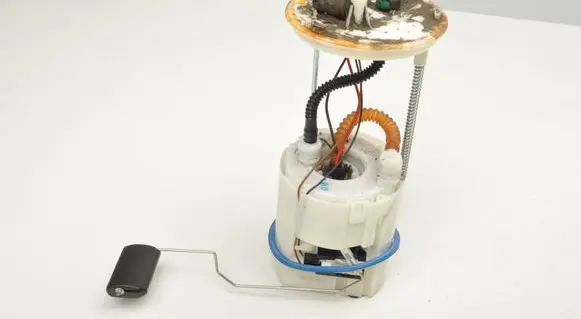 Hyundai ix35 In-tank fuel pump 311102Y400