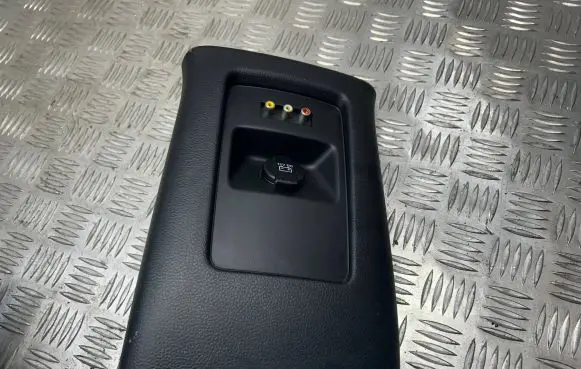 Fiat Freemont Cigarette lighter rear 