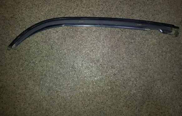 Under headlight/headlamp trim