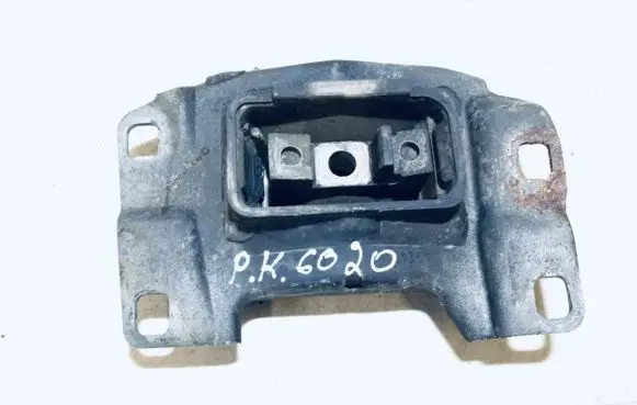 Ford Focus Engine mount bracket 3m517m121 349249