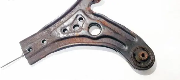 Chevrolet Kalos Front lower control arm/wishbone
