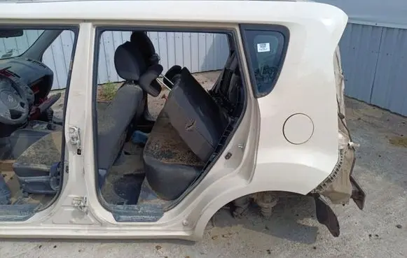 KIA Soul Front quarter panel 