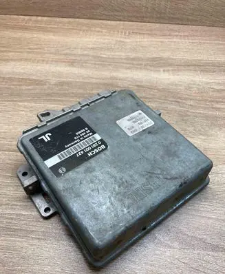 Opel Omega B1 Engine control unit/module ECU 90494179 0281001427