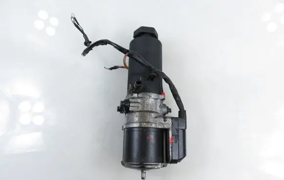 Mercedes-Benz A W168 Power steering pump A1684660501