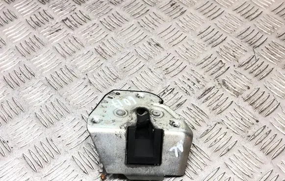 Citroen C8 Rear door lock 323107
