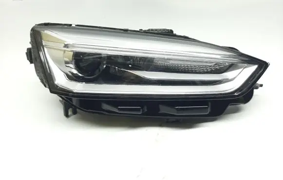 Audi A5 Headlight/headlamp 8W6941006C
