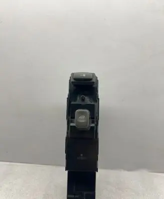 Volvo V70 Electric window control switch 9452961 M202S100152