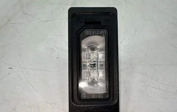 Audi RS6 C7 Number plate light 4G0943021