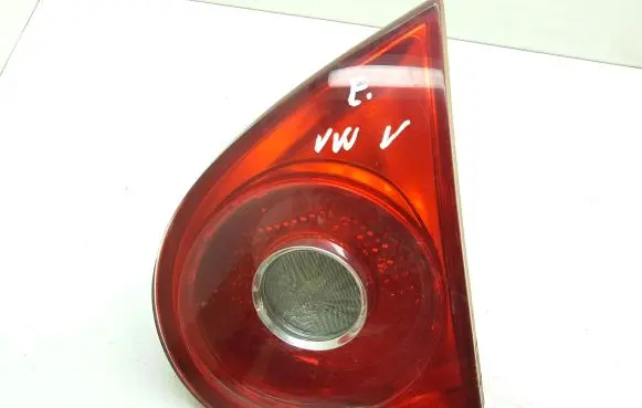 Volkswagen Golf V Tailgate rear/tail lights 1K6945094G