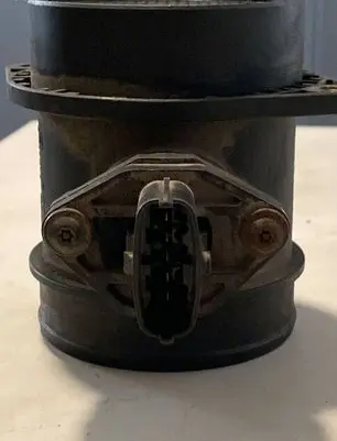 Volvo V70 Mass air flow meter 0280218045 9470640
