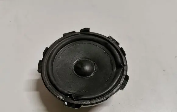 Mercedes-Benz C W205 Panel speaker A2058201002