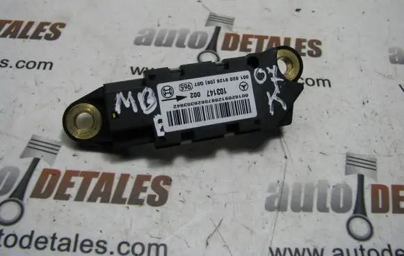 Mercedes-Benz E W211 Airbag deployment crash/impact sensor 0018209126