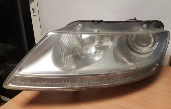Volkswagen Phaeton Headlight/headlamp 3D1941015H