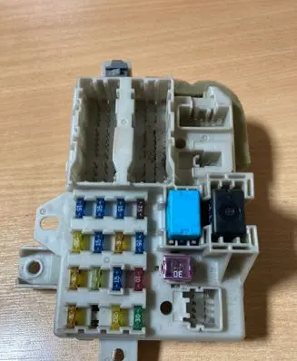 Mazda 6 Fuse box set PPT25P5