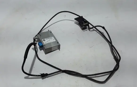 Windshield/windscreen camera