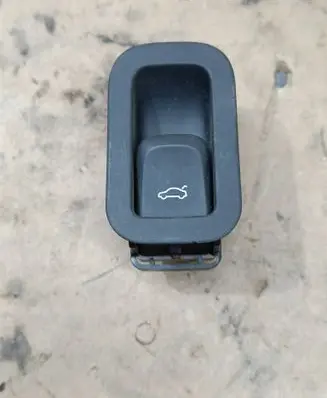 Audi A8 S8 D4 4H Tailgate opening switch 4H0868397 4H0959831A 0883211