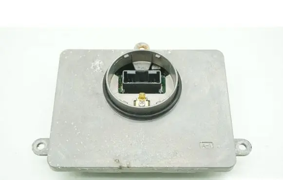 Lexus RX 450H Voltage converter/converter module 8596748020