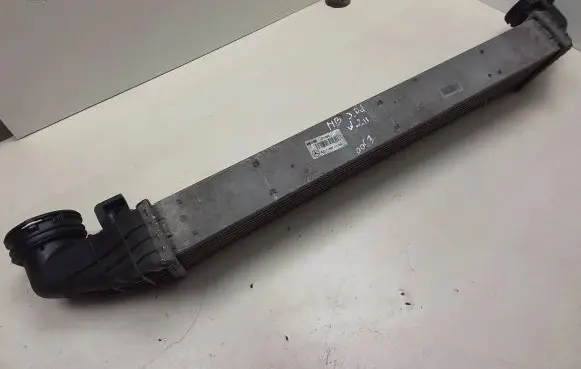 Mercedes-Benz E W211 Intercooler radiator A2115001102 G1592