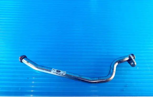 Land Rover Discovery Sport Turbo turbocharger oiling pipe/hose G4D36K673FB