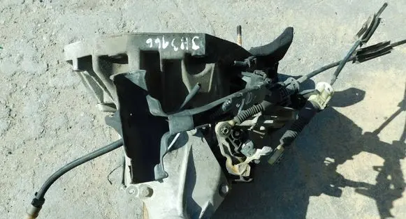 Renault Twingo II Manual 5 speed gearbox 7701723410 JH3166