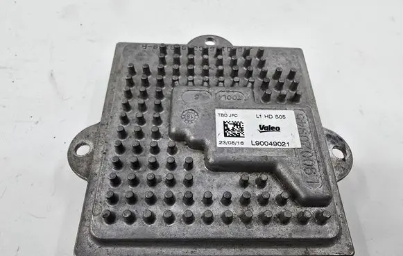 Renault Espace V (RFC) Xenon control unit/module L90049021 L1HDS05