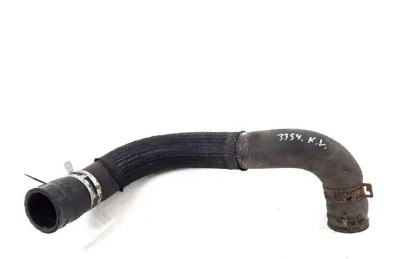 Toyota Avensis T270 Engine coolant pipe/hose 16571-26151