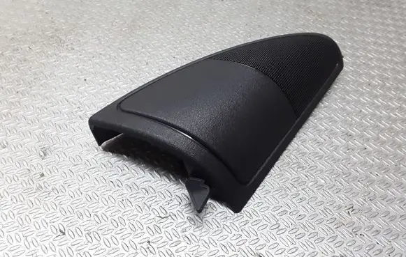 Land Rover Range Rover Sport L320 Subwoofer grill/trim PC01006709