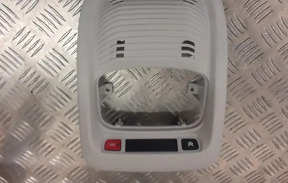 Citroen C3 Aircross Air vent grill in roof 