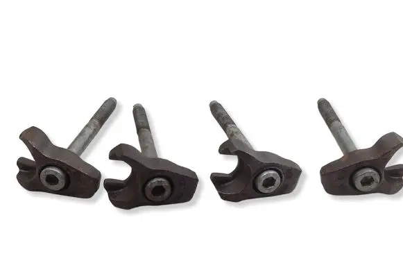 Jaguar XF X250 Fuel Injector clamp holder 