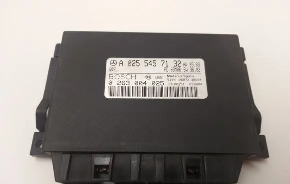 Mercedes-Benz E W211 Parking PDC control unit/module A0255457132 0263004025 39E00351