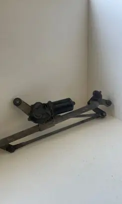 Nissan Murano Z50 Front wiper linkage and motor 28810CA000