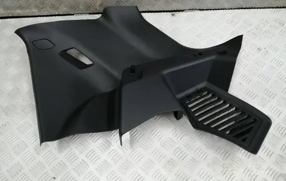 Citroen e-C3 (D)pillar trim (top) 9845593780