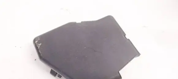Audi A4 S4 B7 8E 8H Fuse box cover AUQA052