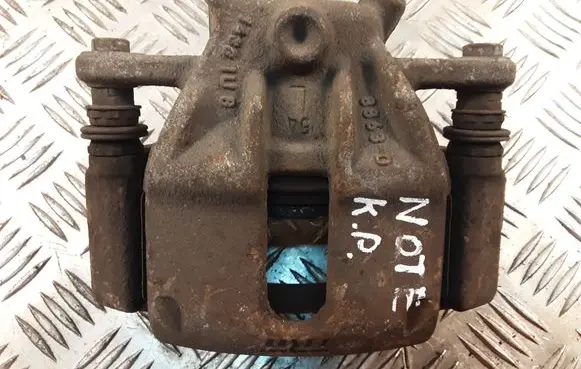 Nissan Note (E11) Front brake caliper