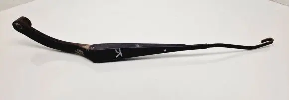Subaru Forester SG Front wiper blade arm 35045LD R6568