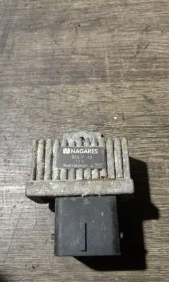 Nissan X-Trail T31 Glow plug pre-heat relay 9640469680