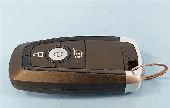 Ford Explorer Ignition key/card JL1T-15K601-DC