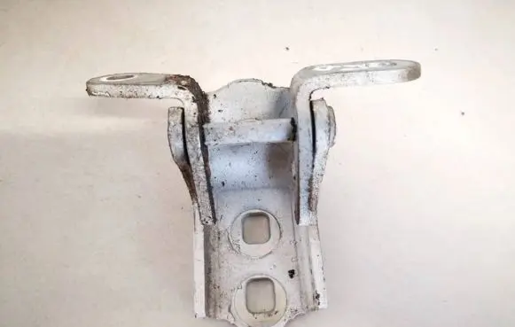 Opel Insignia A Rear door lower hinge