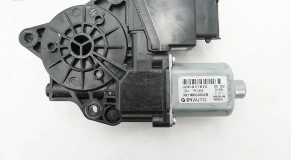 KIA Sportage Front door window regulator motor 82450F1010