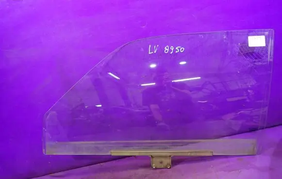 Fiat Seicento/600 Front door window glass four-door