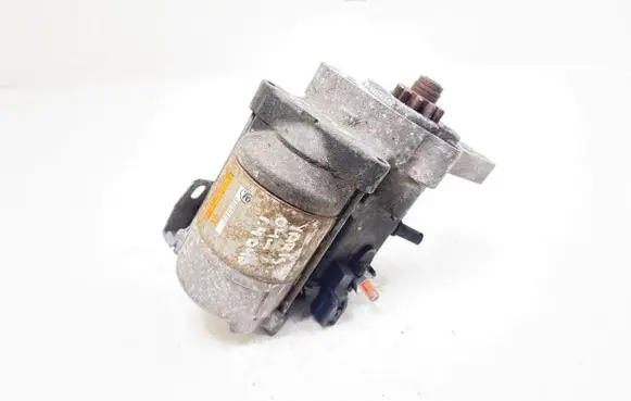 Toyota Yaris Starter motor 2810033050 04G25 80000570