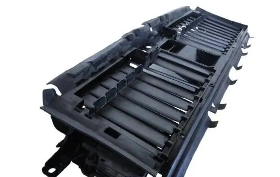 Mercedes-Benz E W213 Intercooler air guide/duct channel A2135002300