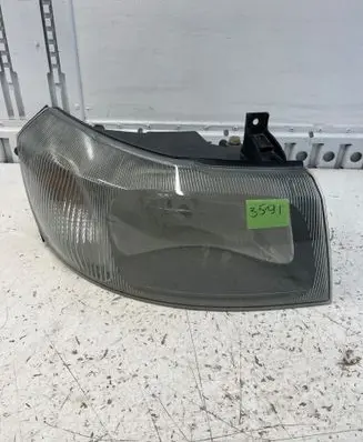 Ford Transit Headlight/headlamp YC1X13008 YC1513W029