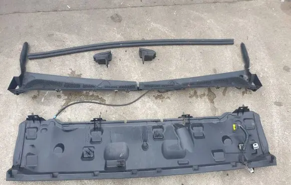 Wiper trim