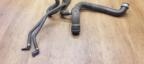 Mercedes-Benz GLE (W166 - C292) Engine coolant pipe/hose A1665000077